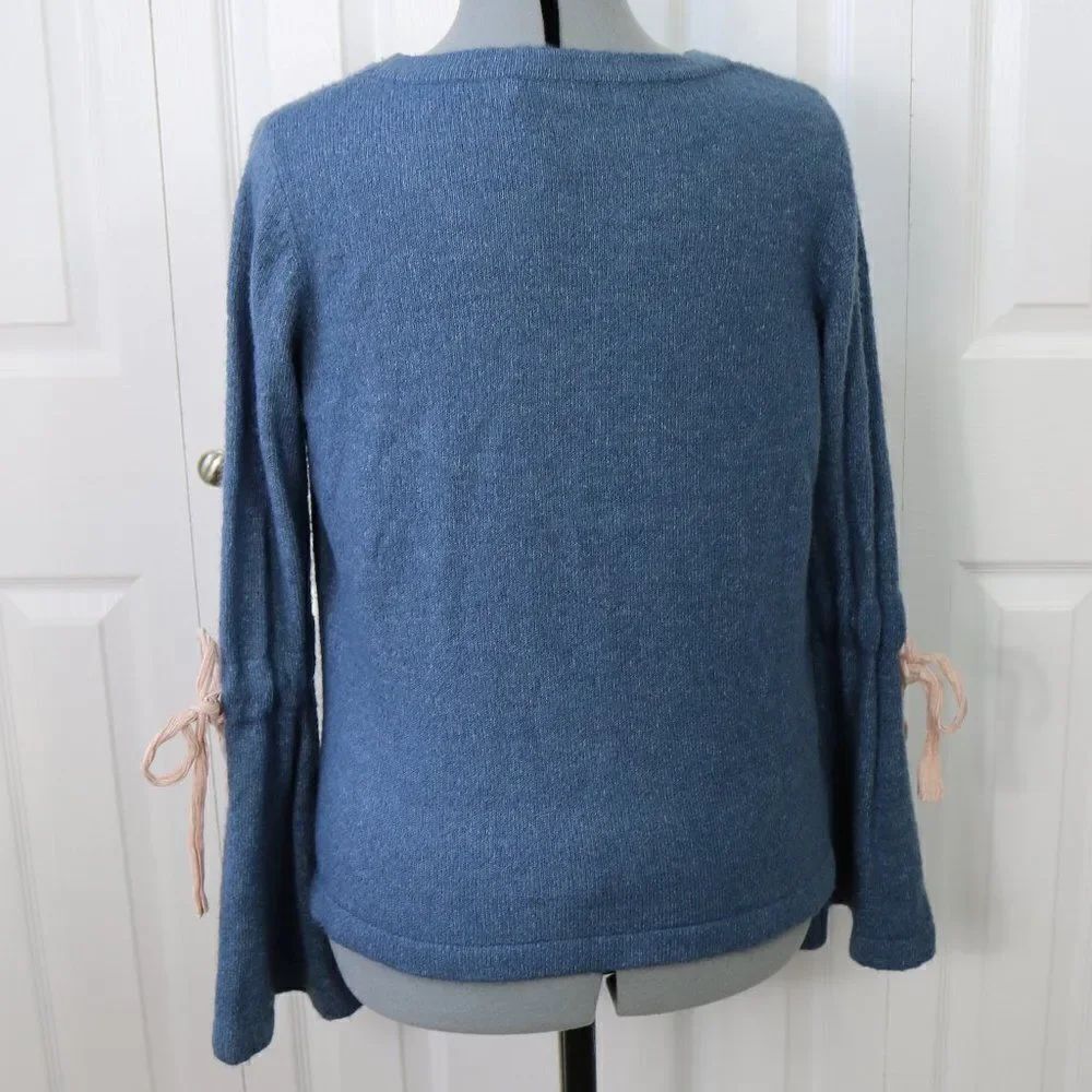 Octavia Sweater Bell Sleeves Size Extra Large - Picture 7 of 14